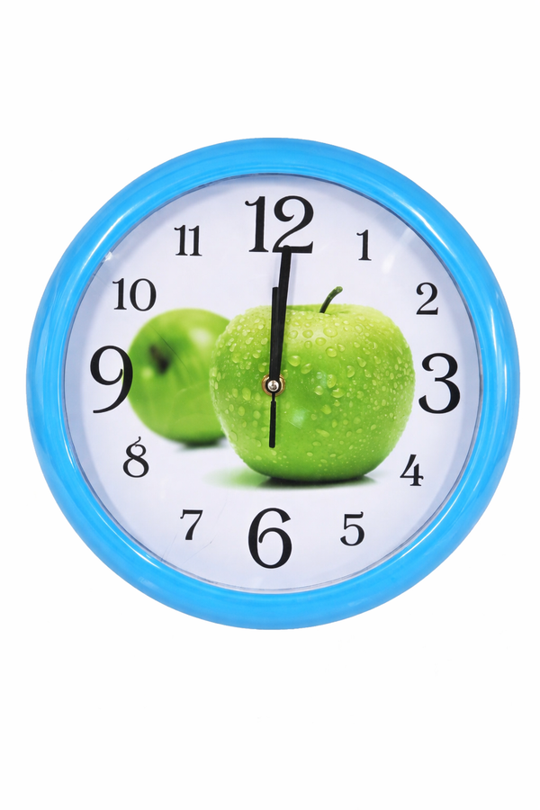 Ceas de perete cu design fresh